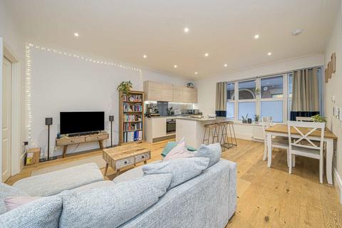 undefined, Mount Mews, Hampton TW12