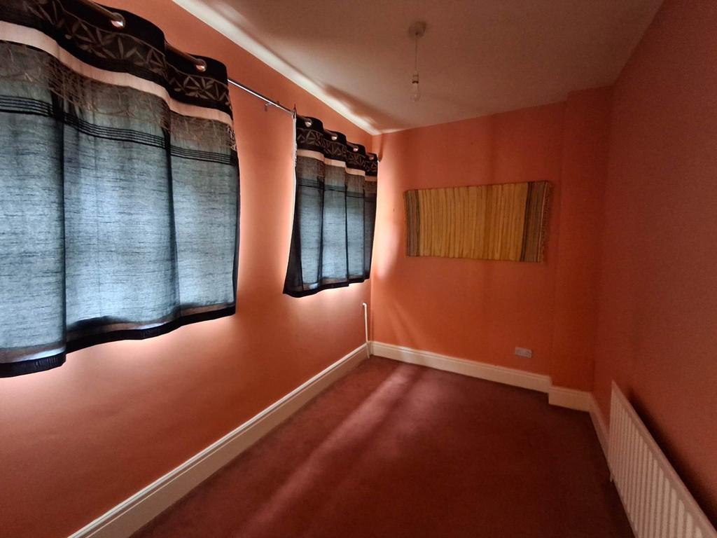 Apartment in Seaton Carew, Hartlepool - View 2