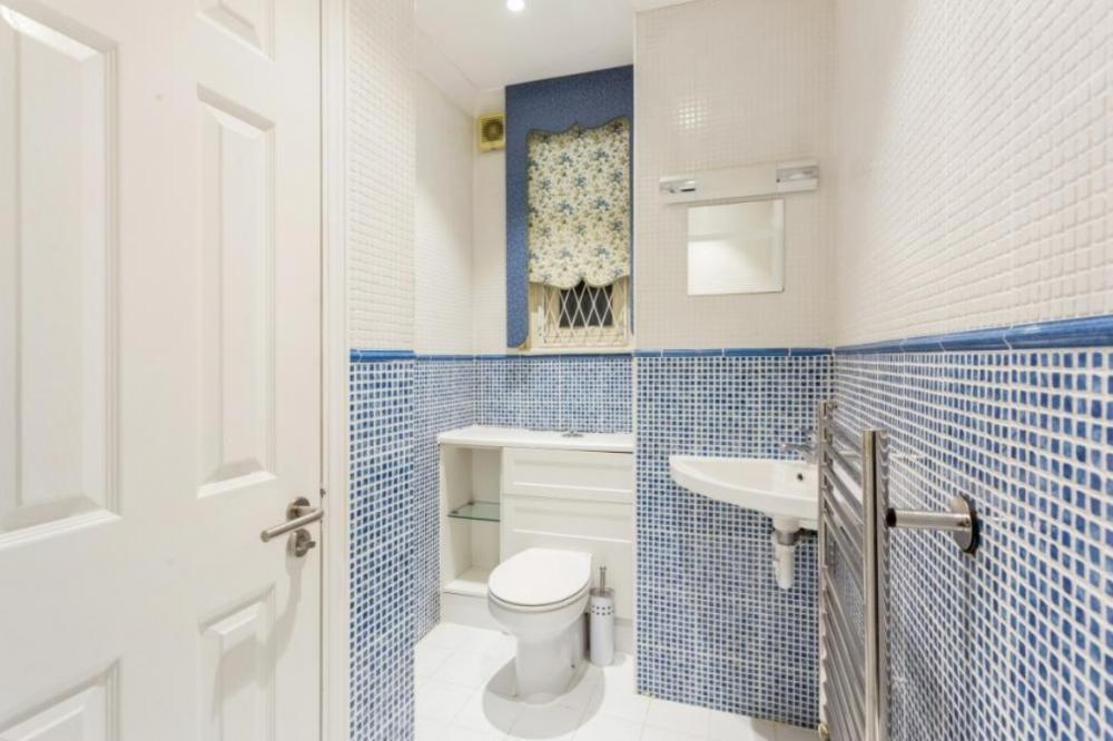Apartment in London - More