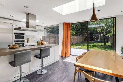4 bedroom apartment for sale, Goldhurst Terrace, South Hampstead, NW6