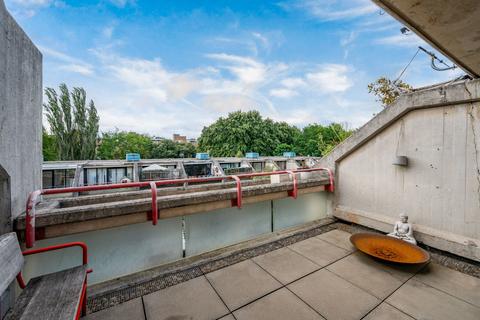 1 bedroom flat for sale, Rowley Way, St John's Wood, London, NW8