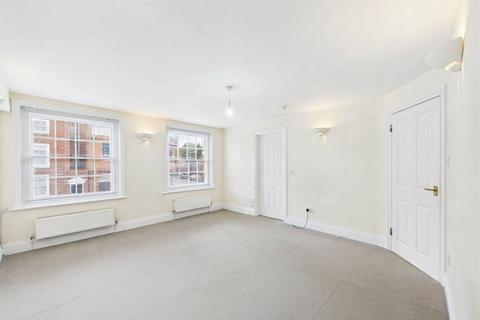 2 bedroom flat to rent, High Street, Tewkesbury