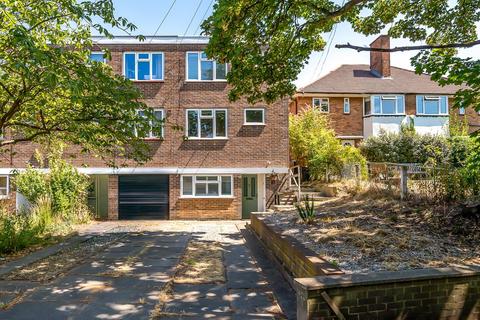 Highland Road, Bromley, BR1