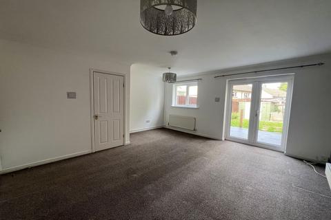 3 bedroom semi-detached house for sale, Llwyn Melin, Clydach, Abergavenny, NP7