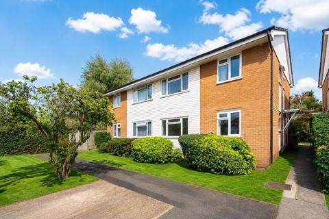 2 bedroom maisonette for sale, Bisley Close, Worcester Park, KT4