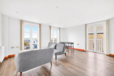 2 bedroom flat for sale, Horizon Building, London E18