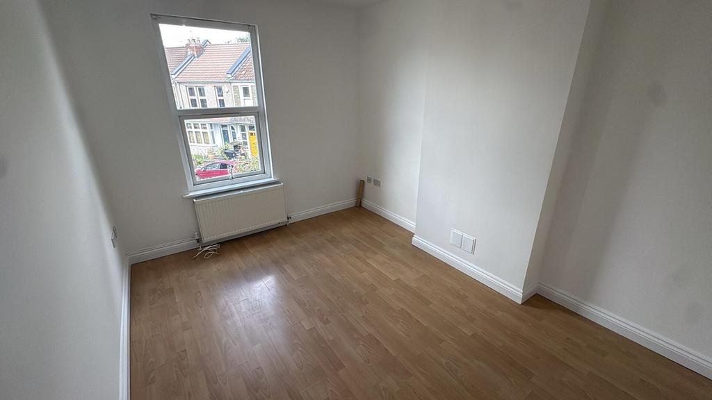 Apartment in Bristol - More