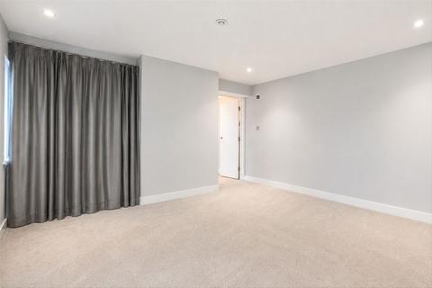 2 bedroom flat for sale, East Dulwich Grove, London SE22
