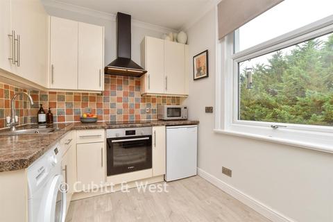 1 bedroom flat for sale, 31 Cavendish Road, Sutton SM2