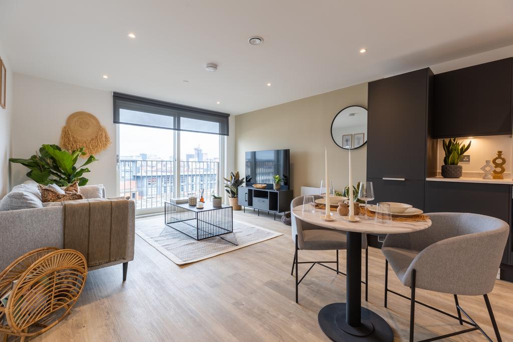 Apartment in Birmingham - More