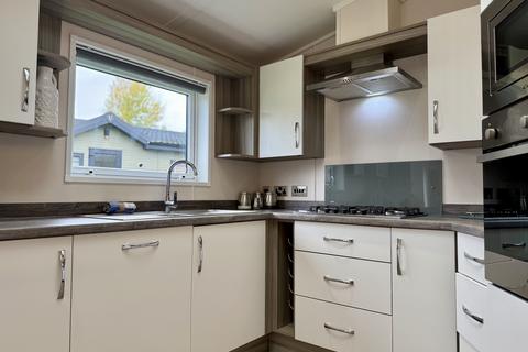 2 bedroom bungalow for sale, York YO42
