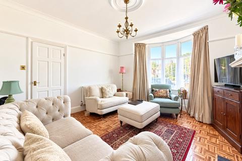3 bedroom semi-detached house for sale, Baring Road, London, SE12