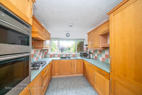 4 bedroom detached house for sale, Longford Road, Cannock WS11