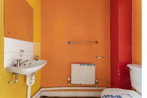 3 bedroom terraced house for sale, Lavington Close, London, E9
