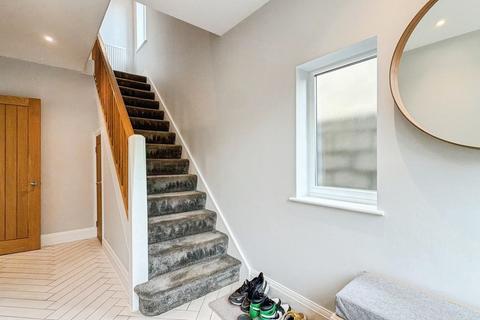 4 bedroom semi-detached house for sale, Bedminster Road, Bedminster, BS3 5NQ