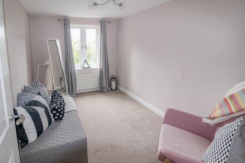 Apartment in Bristol - View 5