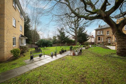 1 bedroom apartment for sale, Albemarle Lodge Flat 2, Sydenham