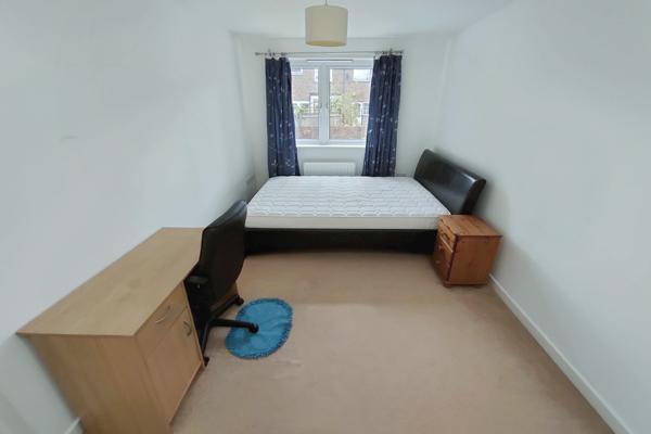House in London - View 4