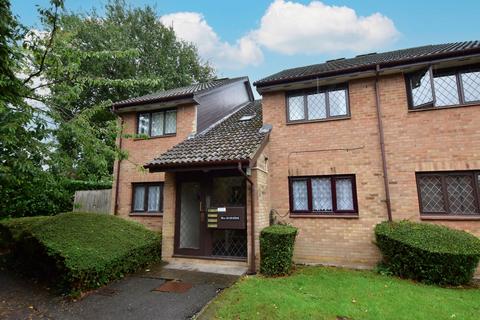 1 bed flat/apartment for rent in Grasmere Close, Watford, WD25