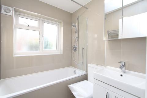 1 bedroom flat for sale, Frithwood Avenue, Uplands Court, HA6