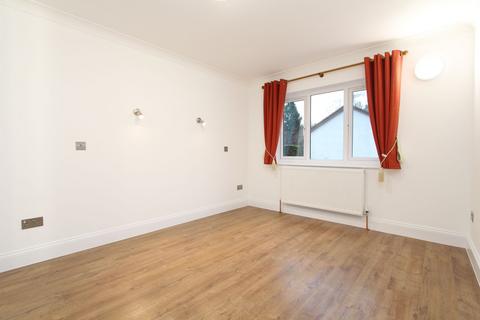 1 bedroom flat for sale, Frithwood Avenue, Uplands Court, HA6