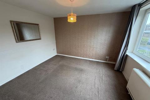 3 bedroom maisonette to rent, Rossefield Terrace, LEEDS LS13