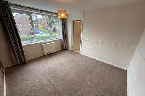 3 bedroom maisonette to rent, Rossefield Terrace, LEEDS LS13