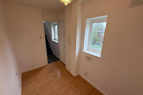 3 bedroom maisonette to rent, Rossefield Terrace, LEEDS LS13
