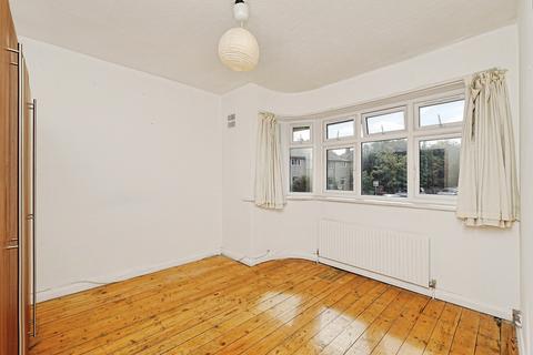2 bedroom maisonette for sale, Moremead Road, London, SE6