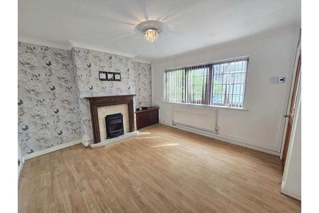 House in Birmingham, West Midlands - View 2