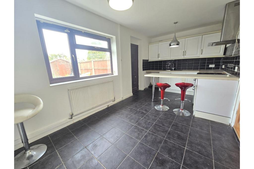 House in Birmingham, West Midlands - View 3
