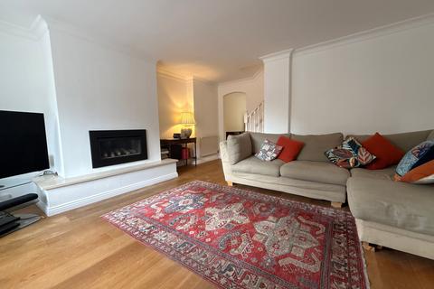 undefined, Carisbrooke Park, Leicester, LE2