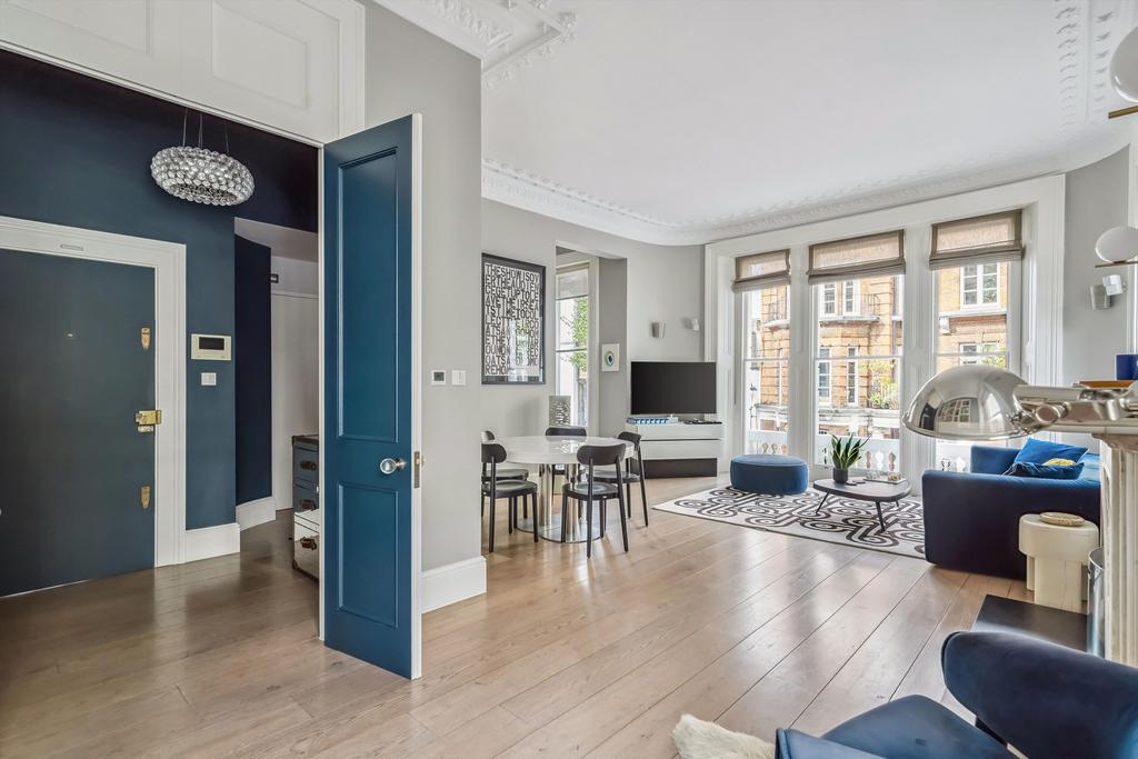 Apartment in London - View 3