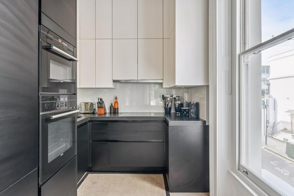 Apartment in London - More
