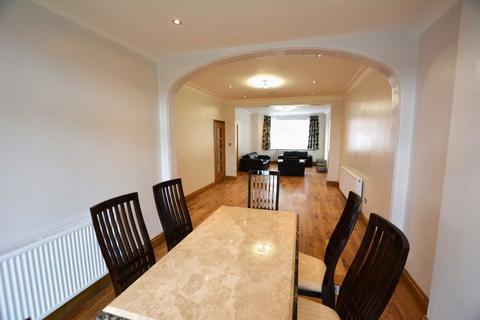 5 bedroom semi-detached house to rent, Neeld Crescent, London NW4