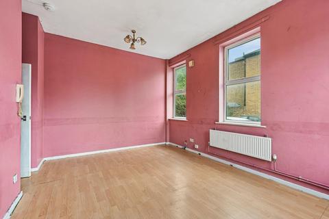 2 bedroom flat for sale, Church Hill, Walthamstow, E17