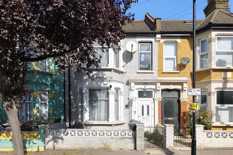 4 bedroom house for sale, Second Avenue, Walthamstow