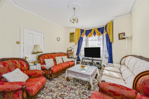 4 bedroom house for sale, Second Avenue, Walthamstow