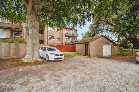 2 bedroom flat for sale, Wyke Road, Weymouth