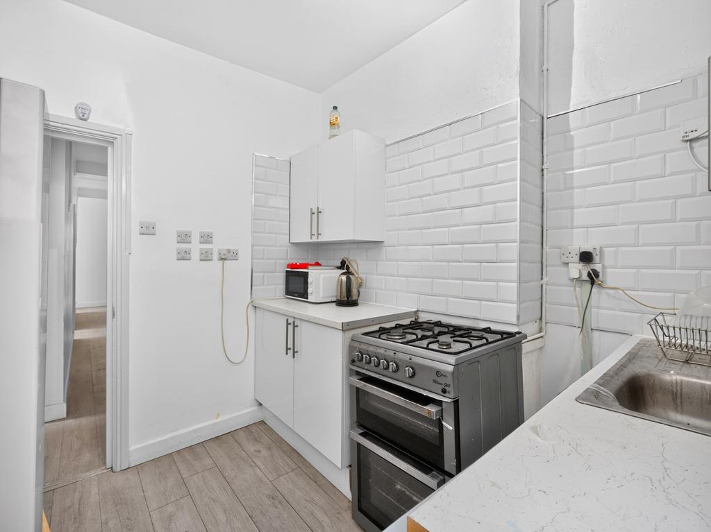 Apartment in London - View 2