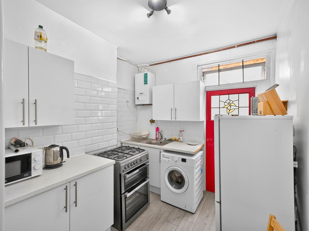 Apartment in London - More