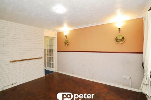 3 bedroom semi-detached house for sale, Penmaen Close, Cefn Hengoed, Hengoed