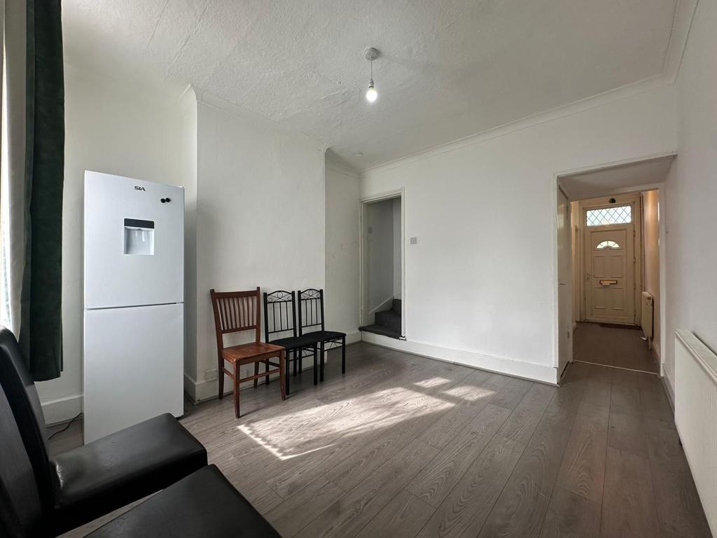 House in Leicester - View 4