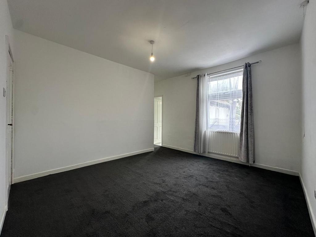Apartment in Leicester - More