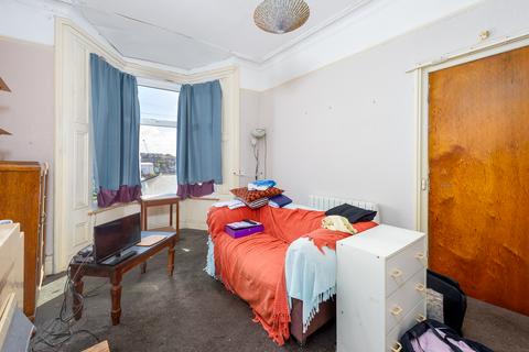 4 bedroom flat for sale, Windsor Terrace, Whitby YO21