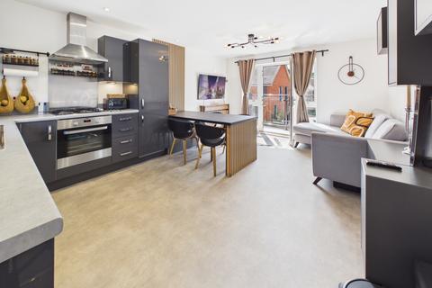 2 bedroom coach house for sale, 17 MONTGOMERY ROAD, BORDON
