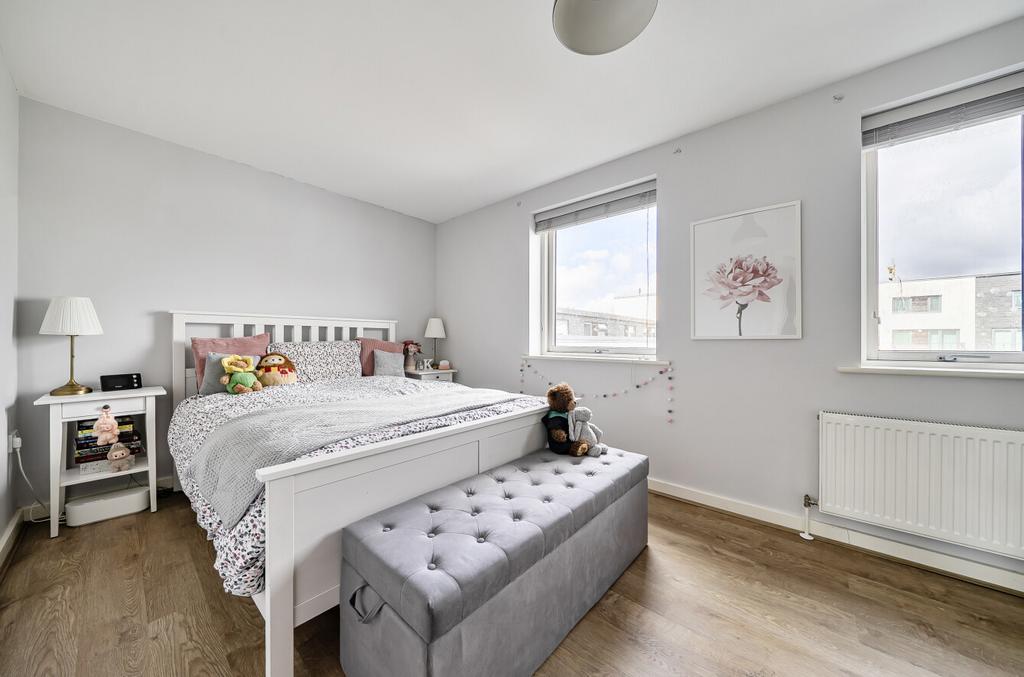 Apartment in Hampshire - View 4