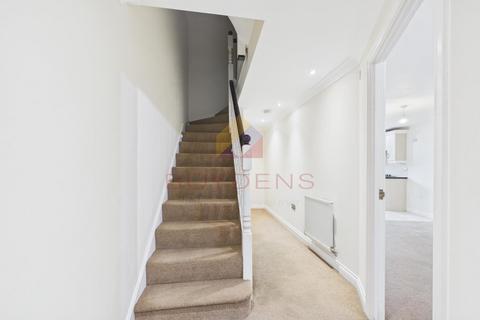 4 bedroom terraced house for sale, Peake Avenue, Frinton-on-Sea CO13