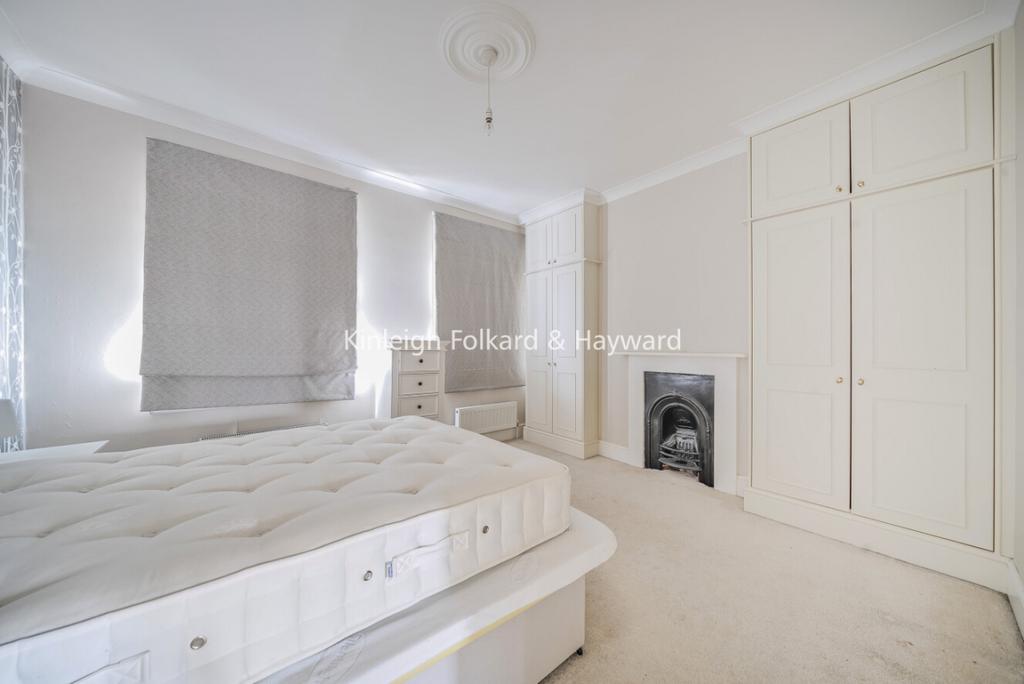 House in Bromley - View 3