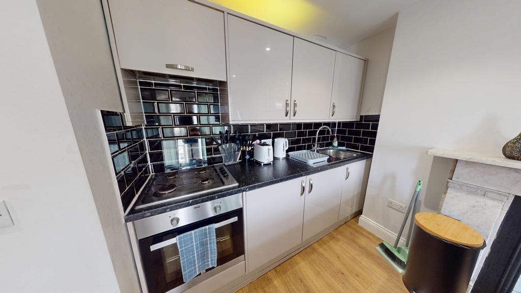 Apartment in Hove - View 3